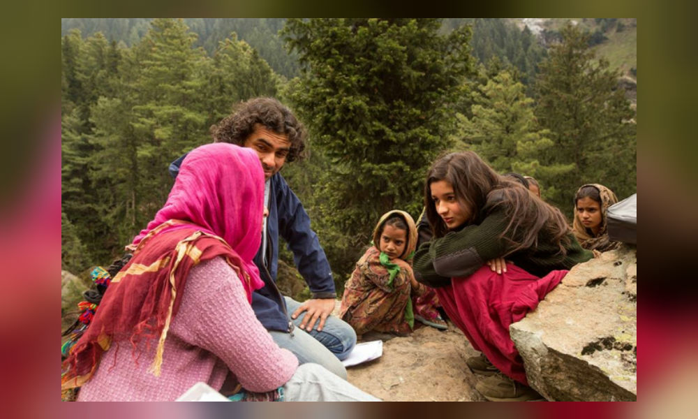 Imtiaz Ali on the sets of Highway