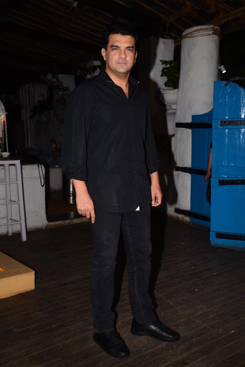 siddharth-roy-kapur-the-sky-is-pink-wrap-party