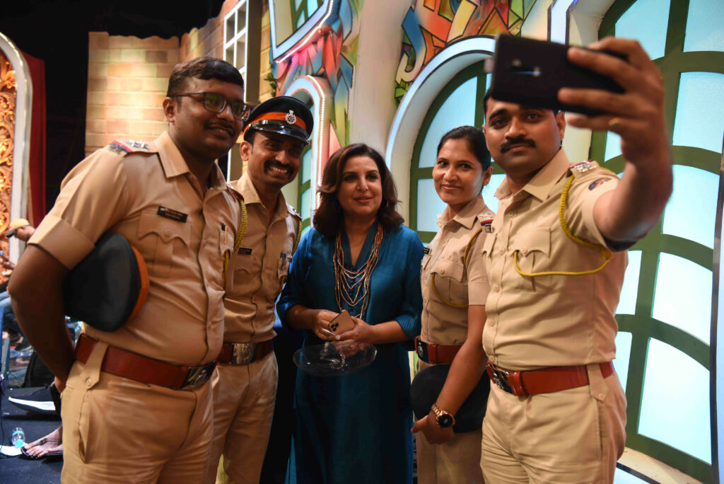 farah-khan-mumbai-police