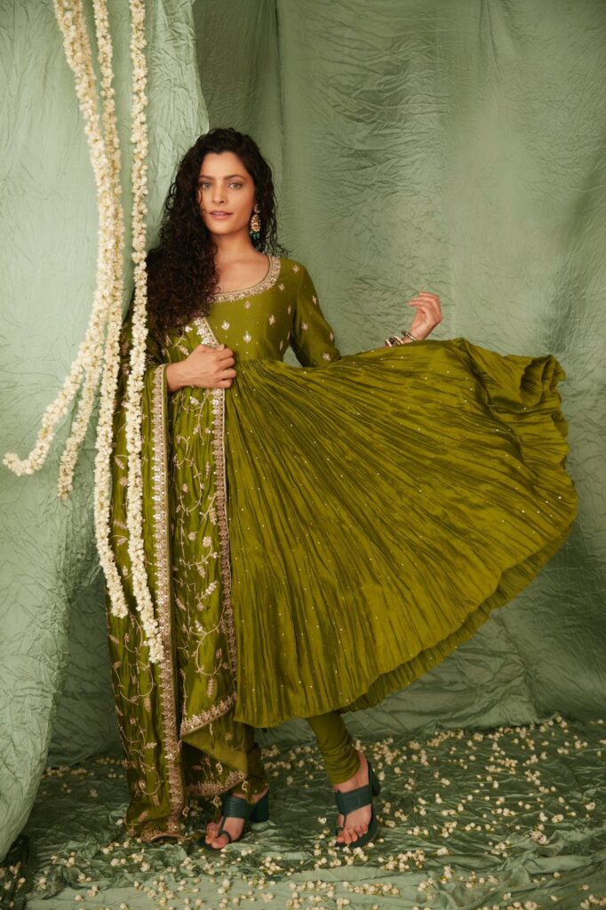  saiyami-kher-green-traditional-attire