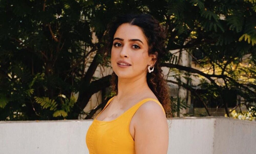 Sanya-Malhotra-yellow-dress.jpeg